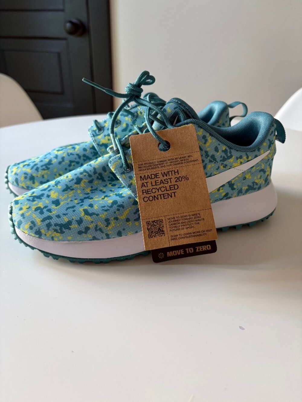 Nike NWT Roshe G Spikeless Golf Shoes Teal Green Camo Womens Size 5